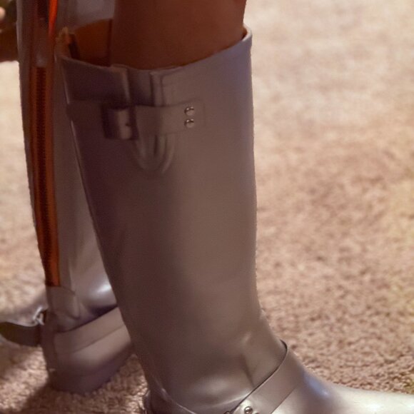 Silver Rainboots - Picture 2 of 2
